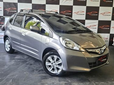 1-HONDA-FIT-1.4-LX-16V-FLEX-AUTOMATICO-CINZA-2013-RR-AUTOMOVEIS-LOJA-DE-CARROS-OSASCO-AVENIDA-VISCONTE-DE-NOVA-GRANADA