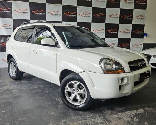 1-HYUNDAI-TUCSON-2.0-MPFI-GLS-16V-143CV-2WD-BRANCO-2016-RR-AUTOMOVEIS-LOJA-DE-CARROS-OSASCO-AVENIDA-VISCONTE-DE-NOVA-GRANADA