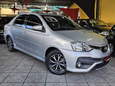 1-TOYOTA-ETIOS-SED-1.5-PLATINUM-FLEX-16V-AUTOMATICO-PRATA-RR-AUTOMOVEIS-LOJA-DE-CARROS-FREGUESIA-DO-O-AVENIDA-PETRONIO-PORTELA