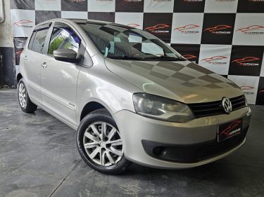 1-VOLKSWAGEN-FOX-1.0-TREND-FLEX-8V-MANUAL-PRATA-2013-RR-AUTOMOVEIS-LOJA-DE-CARROS-OSASCO-AVENIDA-VISCONTE-DE-NOVA-GRANADA