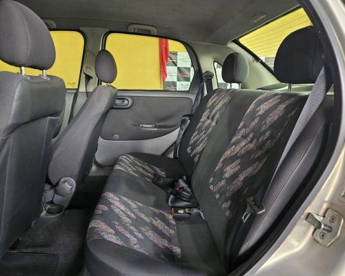 10-CHEVROLET-CORSA-SEDAN-1.8-MAXX-MPFI-8V-FLEXPOWER-MANUAL-BEGE-2005-RR-AUTOMOVEIS-LOJA-DE-CARROS-FREGUESIA-DO-O-AVENIDA-PETRONIO-PORTELA