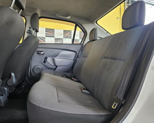 10-RENAULT-LOGAN-1.6-EXPRESSION-FLEX-16V-MANUAL-BRANCO-2017-RR-AUTOMOVEIS-LOJA-DE-CARROS-FREGUESIA-DO-O-AVENIDA-PETRONIO-PORTELA