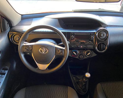 10-TOYOTA-ETIOS-SEDAN-1.5-XS-FLEX-16V-MANUAL-VERMELHO-2018-PLACA-RR-AUTOMOVEIS-LOJA-DE-CARROS-FREGUESIA-DO-O-AVENIDA-PETRONIO-PORTELA