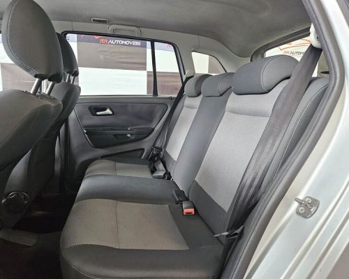 10-VOLKSWAGEN-SPACEFOX-1.6-MI-TREND-FLEX-4P-MANUAL-PRATA-2012-RR-AUTOMOVEIS-LOJA-DE-CARROS-OSASCO-AVENIDA-VISCONTE-DE-NOVA-GRANADA