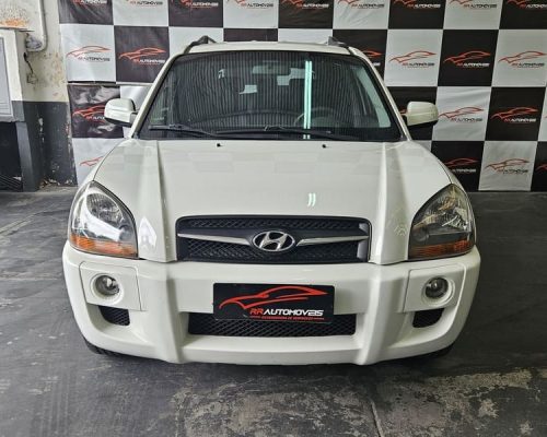 2-HYUNDAI-TUCSON-2.0-MPFI-GLS-16V-143CV-2WD-BRANCO-2016-RR-AUTOMOVEIS-LOJA-DE-CARROS-OSASCO-AVENIDA-VISCONTE-DE-NOVA-GRANADA