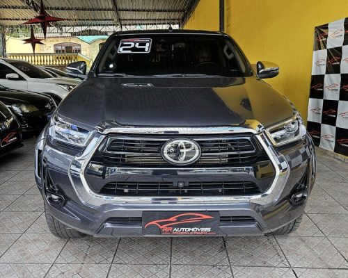 2-TOYOTA-HILUX-CD-2.8-SRX-PLUS-4X4-TDI-DIESEL-AUTOMÁTICO-CINZA-2024-RR-AUTOMOVEIS-LOJA-DE-CARROS-FREGUESIA-DO-O-AVENIDA-PETRONIO-PORTELA