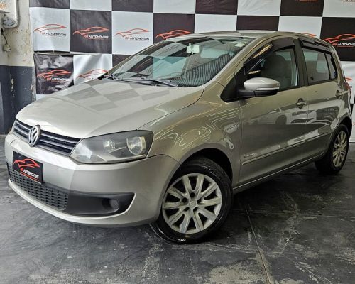 3-VOLKSWAGEN-FOX-1.0-TREND-FLEX-8V-MANUAL-PRATA-2013-RR-AUTOMOVEIS-LOJA-DE-CARROS-OSASCO-AVENIDA-VISCONTE-DE-NOVA-GRANADA