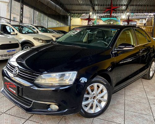3-VOLKSWAGEN-JETTA-2.0-HIGHLINE-TSI-16V-TIPTRONIC-PRETO-2013-RR-AUTOMOVEIS-LOJA-DE-CARROS-FREGUESIA-DO-O-AVENIDA-PETRONIO-PORTELA