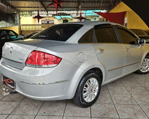 4-FIAT-LINEA-1.8-ESSENCE-16V-FLEX-4P-MANUAL-PRATA-2013-RR-AUTOMOVEIS-LOJA-DE-CARROS-FREGUESIA-DO-O-AVENIDA-PETRONIO-PORTELA