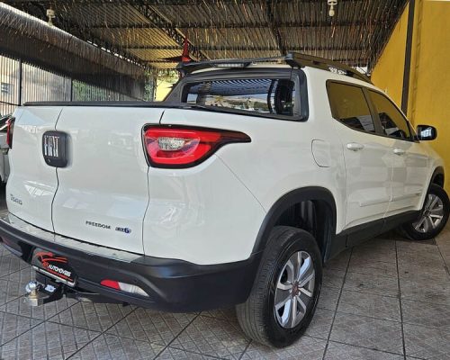 4-FIAT-TORO-1.8-FREEDOM-16V-FLEX-AUTOMÁTICO-BRANCO-2017-RR-AUTOMOVEIS-LOJA-DE-CARROS-FREGUESIA-DO-O-AVENIDA-PETRONIO-PORTELA