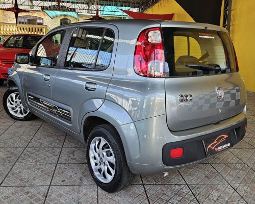 4-FIAT-UNO-1.0-VIVACE-8V-FLEX-4P-MANUAL-PRATA-2012-RR-AUTOMOVEIS-LOJA-DE-CARROS-FREGUESIA-DO-O-AVENIDA-PETRONIO-PORTELA