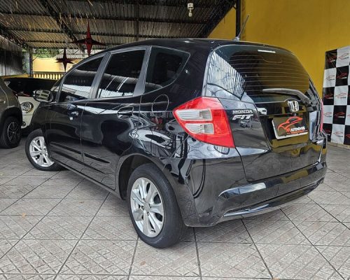 4-HONDA-FIT-1.4-LX-8V-FLEX-4P-AUTOMÁTICO-PRETO-2013-RR-AUTOMOVEIS-LOJA-DE-CARROS-FREGUESIA-DO-O-AVENIDA-PETRONIO-PORTELA