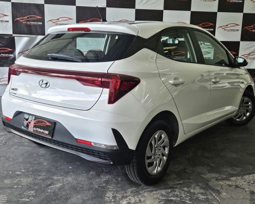 4-HYUNDAI-HB20-1.0-SENSE-FLEX-12V-MANUAL-BRANCO-2024-RR-AUTOMOVEIS-LOJA-DE-CARROS-OSASCO-AVENIDA-VISCONTE-DE-NOVA-GRANADA