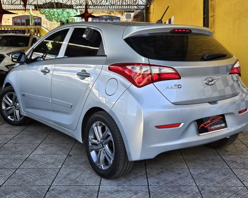 4-HYUNDAI-HB20-1.6-COMFORT-16V-FLEX-MANUAL-PRATA-2014-RR-AUTOMOVEIS-LOJA-DE-CARROS-FREGUESIA-DO-O-AVENIDA-PETRONIO-PORTELA
