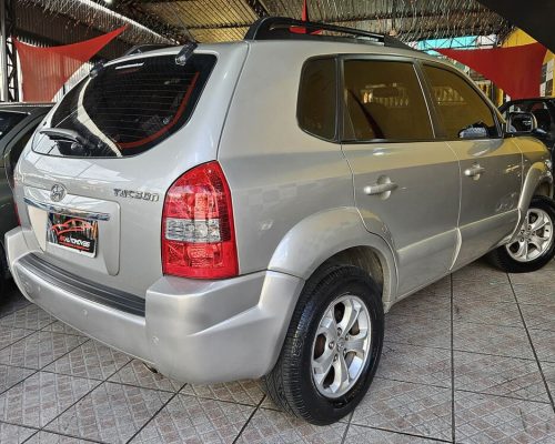 4-HYUNDAI-TUCSON-GLS-2.0-16V-FLEX-AUTOMATICO-2011-PRATA-RR-AUTOMOVEIS-LOJA-DE-CARROS-FREGUESIA-DO-O-AVENIDA-PETRONIO-PORTELA