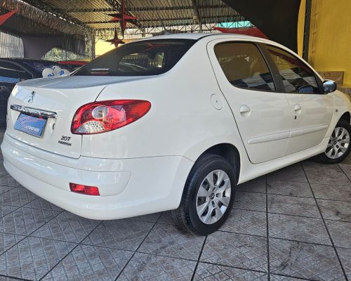 4-PEUGEOT-207-SEDAN-PASSION-XR-1.4-FLEX-8V-MANUAL-2012-BRANCO-RR-AUTOMOVEIS-LOJA-DE-CARROS-FREGUESIA-DO-O-AVENIDA-PETRONIO-PORTELA