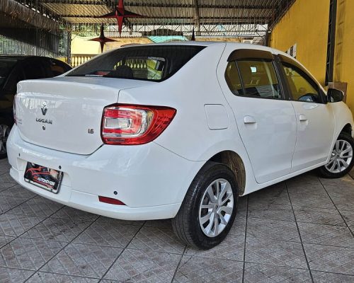 4-RENAULT-LOGAN-1.6-EXPRESSION-FLEX-16V-MANUAL-BRANCO-2017-RR-AUTOMOVEIS-LOJA-DE-CARROS-FREGUESIA-DO-O-AVENIDA-PETRONIO-PORTELA