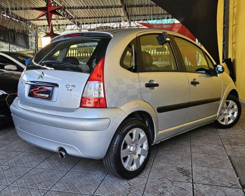 4-RR-AUTOMOVEIS-LOJA-DE-CARROS-FREGUESIA-DO-O-AVENIDA-PETRONIO-PORTELA