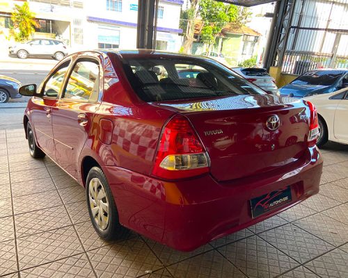 4-TOYOTA-ETIOS-SEDAN-1.5-XS-FLEX-16V-MANUAL-VERMELHO-2018-PLACA-RR-AUTOMOVEIS-LOJA-DE-CARROS-FREGUESIA-DO-O-AVENIDA-PETRONIO-PORTELA