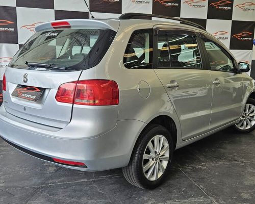 4-VOLKSWAGEN-SPACEFOX-1.6-MI-TREND-FLEX-4P-MANUAL-PRATA-2012-RR-AUTOMOVEIS-LOJA-DE-CARROS-OSASCO-AVENIDA-VISCONTE-DE-NOVA-GRANADA