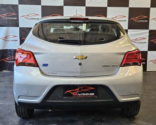 5-CHEVROLET-ONIX-1.4-LTZ-8V-AUTOMATICO-PRATA-2017-RR-AUTOMOVEIS-LOJA-DE-CARROS-OSASCO-AVENIDA-VISCONTE-DE-NOVA-GRANADA