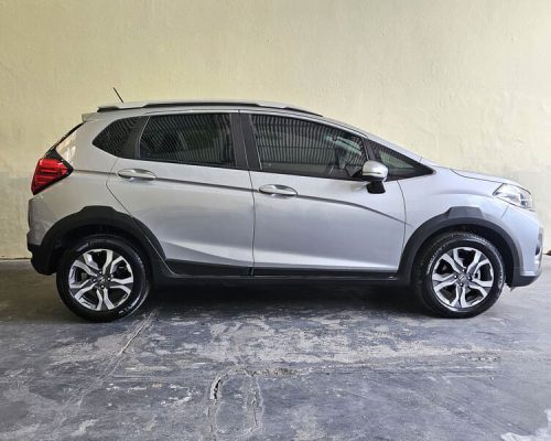 5-HONDA-WR-V-EX-CVT-PRATA-2020-RR-AUTOMOVEIS-LOJA-DE-CARROS-OSASCO-AVENIDA-VISCONTE-DE-NOVA-GRANADA