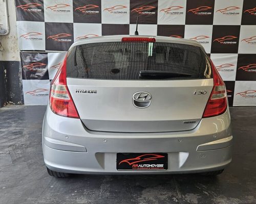 5-HYUNDAI-I30-2.0-16V-145CV-16V-AUOTOMATICO-PRATA-2010-RR-AUTOMOVEIS-LOJA-DE-CARROS-OSASCO-AVENIDA-VISCONTE-DE-NOVA-GRANADA