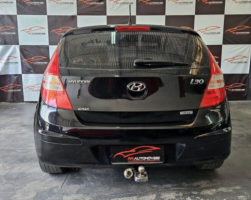 5-HYUNDAI-I30-MANUAL-PRETO-2011-RR-AUTOMOVEIS-LOJA-DE-CARROS-OSASCO-AVENIDA-VISCONTE-DE-NOVA-GRANADA