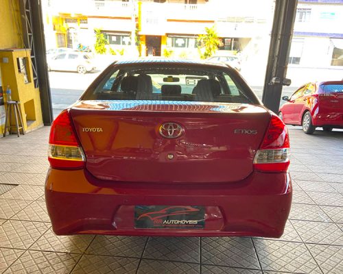 5-TOYOTA-ETIOS-SEDAN-1.5-XS-FLEX-16V-MANUAL-VERMELHO-2018-PLACA-RR-AUTOMOVEIS-LOJA-DE-CARROS-FREGUESIA-DO-O-AVENIDA-PETRONIO-PORTELA