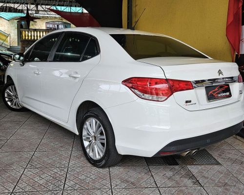 6-CITROEN-C4-LOUNGE-ORIGINE-1.6-TURBO-FLEX-AUTOMATICO-2017-BRANCO-RR-AUTOMOVEIS-LOJA-DE-CARROS-FREGUESIA-DO-O-AVENIDA-PETRONIO-PORTELA