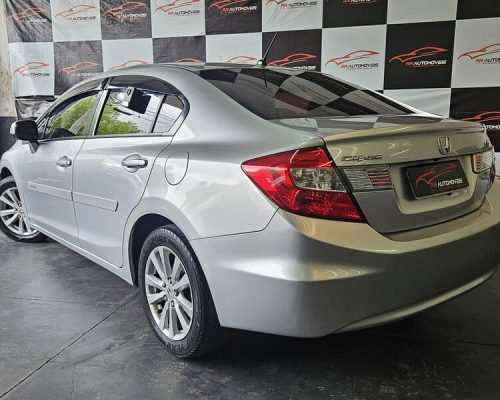 6-HONDA-CIVIC-1.8-LXL-AUTOMATICO-PRATA-2013-RR-AUTOMOVEIS-LOJA-DE-CARROS-OSASCO-AVENIDA-VISCONTE-DE-NOVA-GRANADA