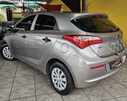 6-HYUNDAI-HB20-COMFORT-1.0-FLEX-12V-MANUAL-2017-RR-AUTOMOVEIS-LOJA-DE-CARROS-FREGUESIA-DO-O-AVENIDA-PETRONIO-PORTELA