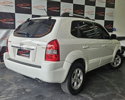 6-HYUNDAI-TUCSON-2.0-MPFI-GLS-16V-143CV-2WD-BRANCO-2016-RR-AUTOMOVEIS-LOJA-DE-CARROS-OSASCO-AVENIDA-VISCONTE-DE-NOVA-GRANADA