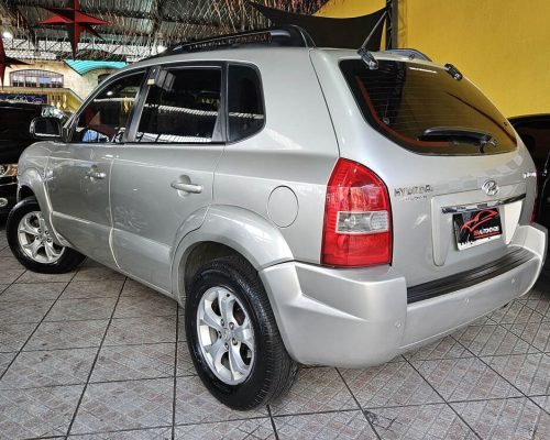 6-HYUNDAI-TUCSON-GLS-2.0-16V-FLEX-AUTOMATICO-2011-PRATA-RR-AUTOMOVEIS-LOJA-DE-CARROS-FREGUESIA-DO-O-AVENIDA-PETRONIO-PORTELA