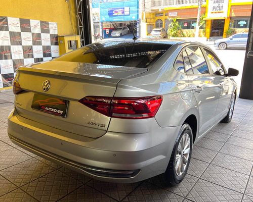 6-VOLKSWAGEN VIRTUS 1.0 COMFORT 200 TSI FLEX 12V AUTOMÁTICO CINZA 2021 PLACA BEQ-8G41