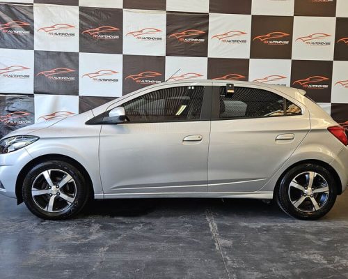 7-CHEVROLET-ONIX-1.4-LTZ-8V-AUTOMATICO-PRATA-2017-RR-AUTOMOVEIS-LOJA-DE-CARROS-OSASCO-AVENIDA-VISCONTE-DE-NOVA-GRANADA
