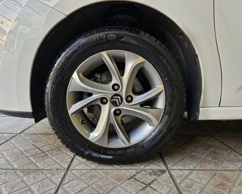 7-CITROEN-C3-1.5-TENDANCE-FLEX-8V-MANUAL-2015-BRANCO-RR-AUTOMOVEIS-LOJA-DE-CARROS-FREGUESIA-DO-O-AVENIDA-PETRONIO-PORTELA