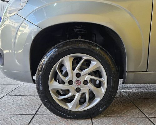 7-FIAT-UNO-1.0-VIVACE-8V-FLEX-4P-MANUAL-PRATA-2012-RR-AUTOMOVEIS-LOJA-DE-CARROS-FREGUESIA-DO-O-AVENIDA-PETRONIO-PORTELA