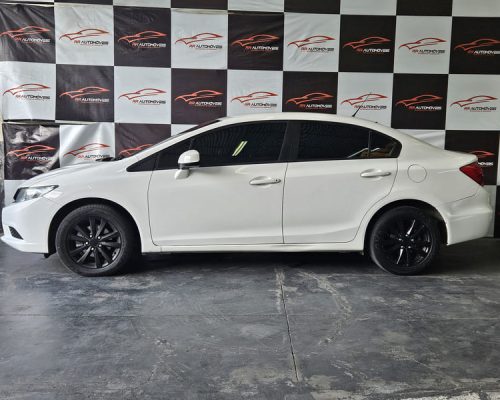 7-HONDA-CIVIC-1.8-LXS-FLEX-16V-AUOTOMATICO-BRANCO-2016-RR-AUTOMOVEIS-LOJA-DE-CARROS-OSASCO-AVENIDA-VISCONTE-DE-NOVA-GRANADA