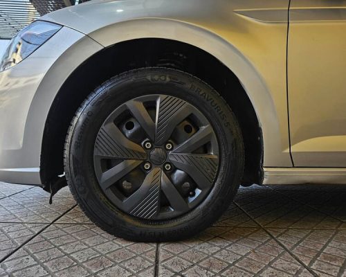 7-VOLKSWAGEN-POLO-1.0-TRACK-FLEX-12V-MANUAL-PRATA-2025-RR-AUTOMOVEIS-LOJA-DE-CARROS-FREGUESIA-DO-O-AVENIDA-PETRONIO-PORTELA