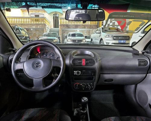 8-CHEVROLET-CORSA-SEDAN-1.8-MAXX-MPFI-8V-FLEXPOWER-MANUAL-BEGE-2005-RR-AUTOMOVEIS-LOJA-DE-CARROS-FREGUESIA-DO-O-AVENIDA-PETRONIO-PORTELA