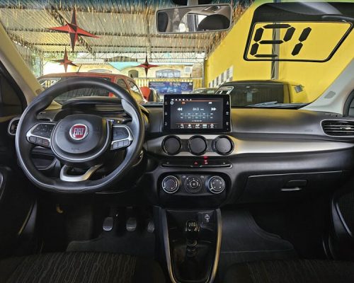 8-FIAT-ARGO-1.3-DRIVE-8V-FLEX-MANUAL-PRETO-2019-RR-AUTOMOVEIS-LOJA-DE-CARROS-FREGUESIA-DO-O-AVENIDA-PETRONIO-PORTELA