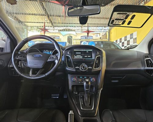 8-FORD-FOCUS-SEDAN-2.0-TITANIUM-16V-FLEX-AUTOMATICO-BRANCO-2016-RR-AUTOMOVEIS-LOJA-DE-CARROS-FREGUESIA-DO-O-AVENIDA-PETRONIO-PORTELA