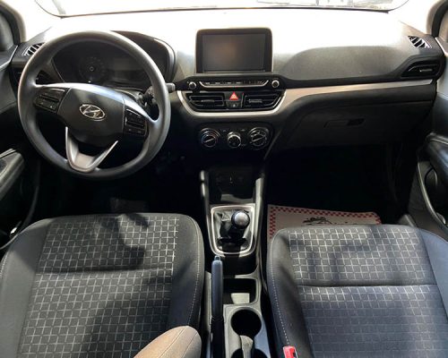 8-HYUNDAI-HB20-1.0-COMFORT-PLUS-FLEX-12V-MANUAL-CINZA-2025-RR-AUTOMOVEIS-LOJA-DE-CARROS-FREGUESIA-DO-O-AVENIDA-PETRONIO-PORTELA