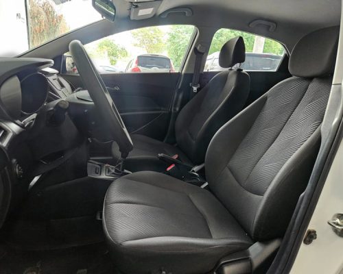 8-HYUNDAI-HB20-1.6-COMFORT-MANUAL-BRANCO-2015-RR-AUTOMOVEIS-LOJA-DE-CARROS-OSASCO-AVENIDA-VISCONTE-DE-NOVA-GRANADA