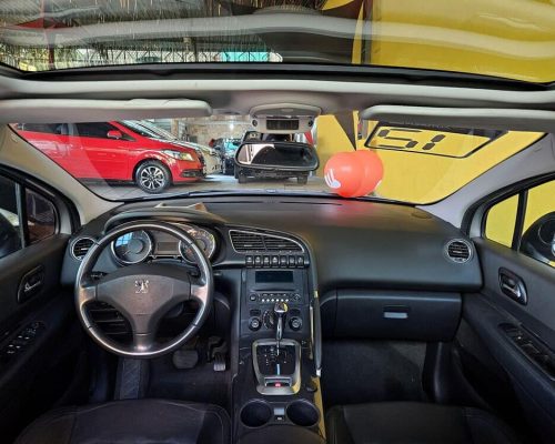 8-PEUGEOT-3008-GRIFFE-1.6-TURBO-16V-AUTOMÁTICO-2012-PRATA-RR-AUTOMOVEIS-LOJA-DE-CARROS-FREGUESIA-DO-O-AVENIDA-PETRONIO-PORTELA