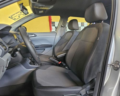8-VOLKSWAGEN-T-CROSS-1.0-200-TSI-TOTAL-FLEX-AUTOMÁTICO-RR-AUTOMOVEIS-LOJA-DE-CARROS-FREGUESIA-DO-O-AVENIDA-PETRONIO-PORTELA
