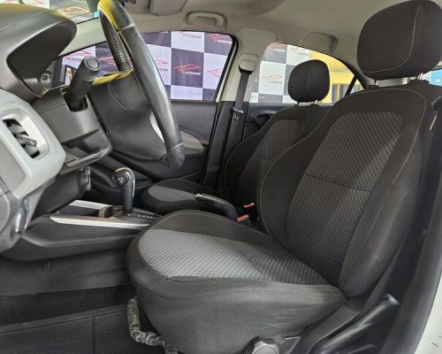 9-CHEVROLET-ONIX-1.4-LT-8V-FLEX-AUTOMATICO-BRANCO-2017-RR-AUTOMOVEIS-LOJA-DE-CARROS-FREGUESIA-DO-O-AVENIDA-PETRONIO-PORTELA