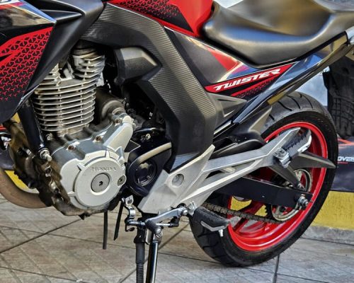 9-HONDA-CB-250-TWISTER-VERMELHO-2020-RR-AUTOMOVEIS-LOJA-DE-CARROS-FREGUESIA-DO-O-AVENIDA-PETRONIO-PORTELA