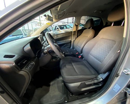 9-HYUNDAI-HB20-1.0-COMFORT-PLUS-FLEX-12V-MANUAL-CINZA-2025-RR-AUTOMOVEIS-LOJA-DE-CARROS-FREGUESIA-DO-O-AVENIDA-PETRONIO-PORTELA